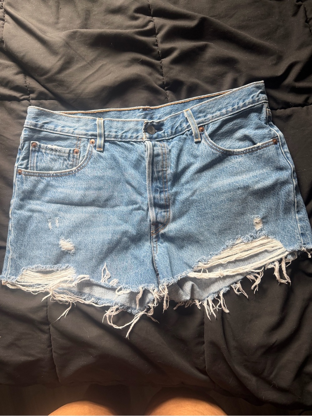 Levi’s High-Waist Distressed Denim Shorts - Light Blue